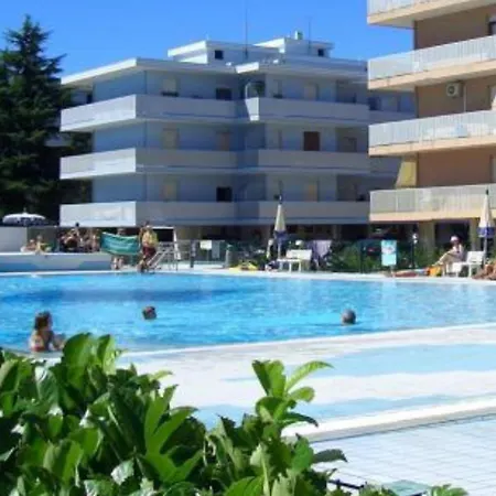 Batik House In Valbella * Bibione